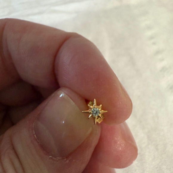 Astley Clarke Earrings - Picture 1 of 2